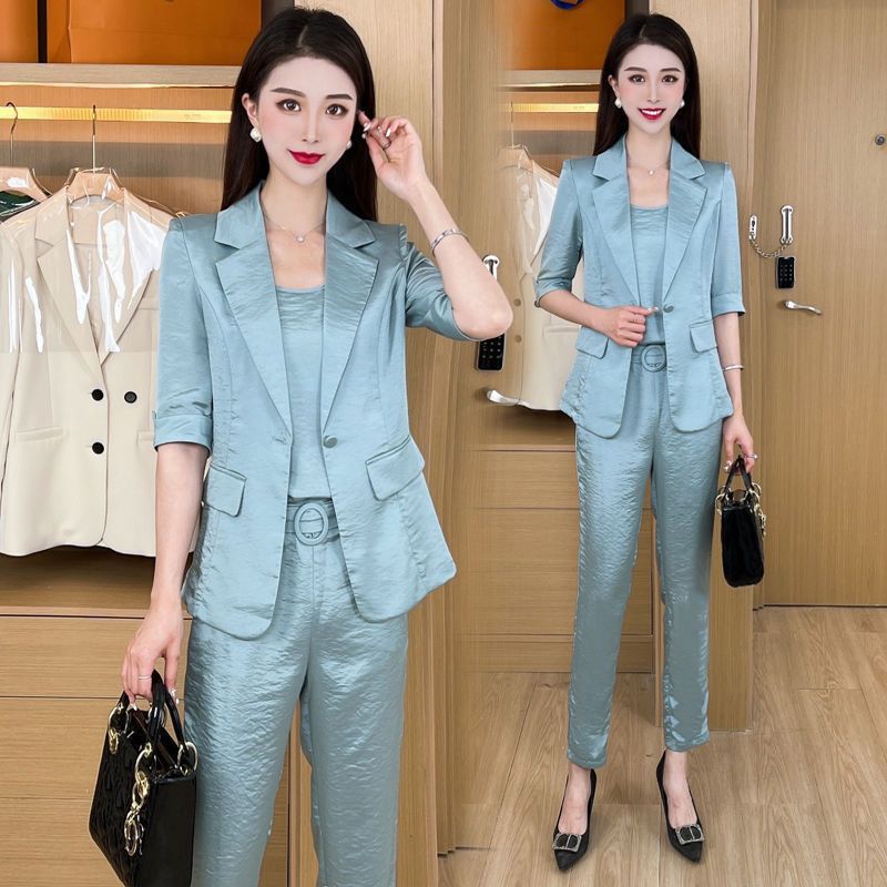 Ensemble de 3 pièces de Business décontracté pour femmes (Blazer + Camisole + Pantalon)