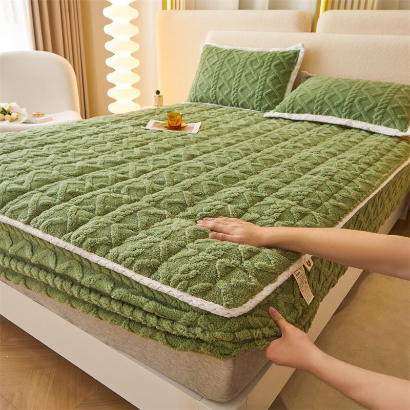 【📍Exquisite Collection📍】 WARM FITTED BED SHEET - Brushed Flannel & Deep Pocket (Up to 40cm), Non-Slip Corners for All-Season Comfort❄️🛌