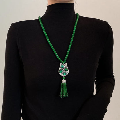 📿Emerald Color Necklace with Stylish Pendant