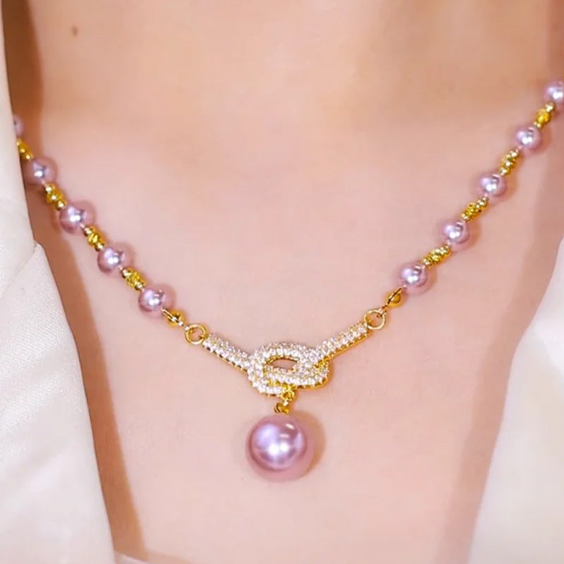 Collier de perle simulé élégant des femmes