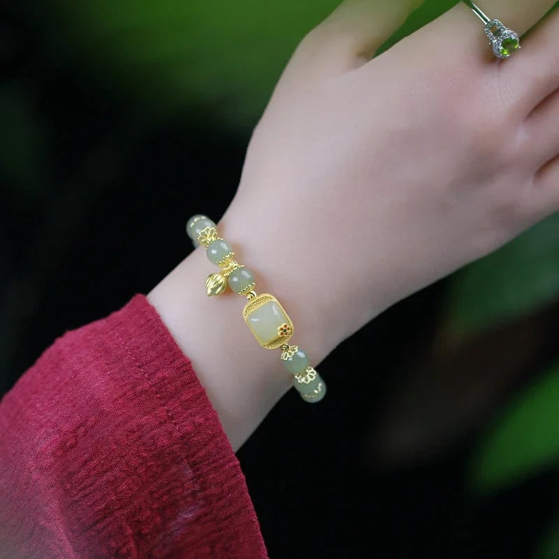 💥HOT SALE🌿Hotan Jade Beaded Bracelet