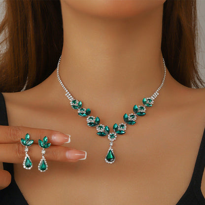 💎Elegant Floral Water Droplet Necklace and Earrings 2-Piece Set💕