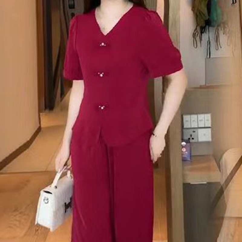 💖V-Neck Short Sleeve Top & Matching Wide-Leg Pants 2-Piece Set for Women