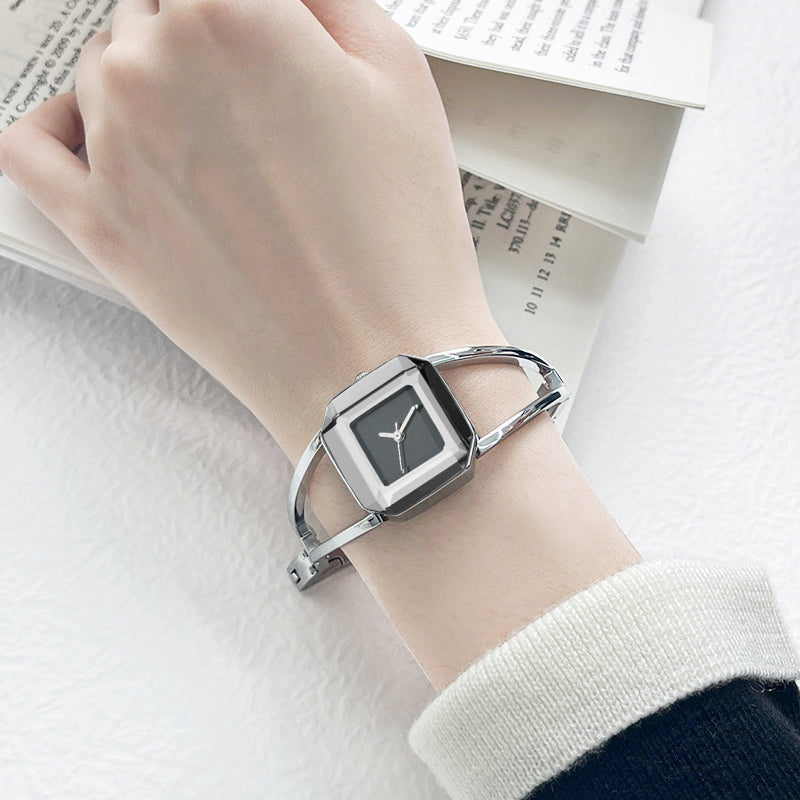Minimalist Fashion Square Dial Quartz Watch