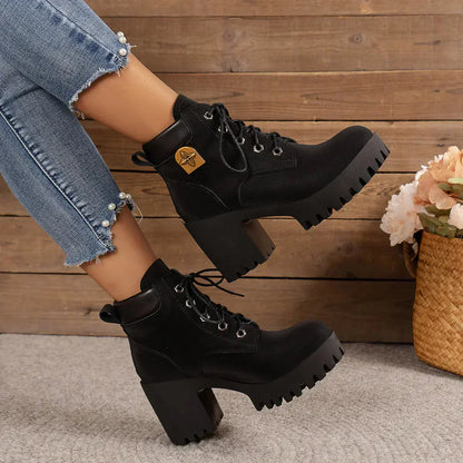 🔥Seasonal Bestsellers-2025 new British style thick-soled Martin boots